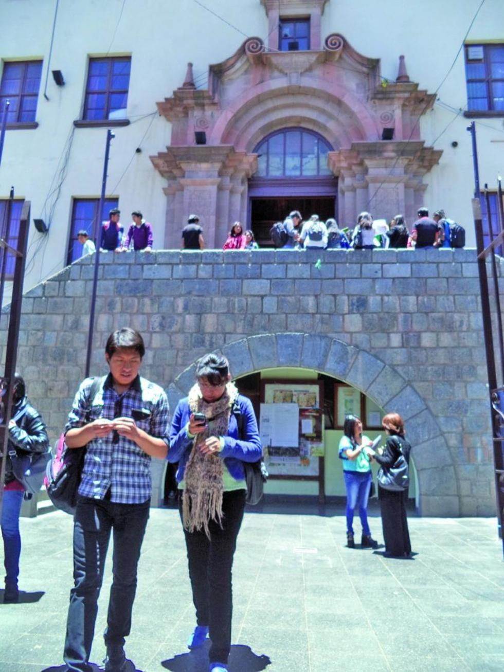 El preuniversitario será hasta febrero