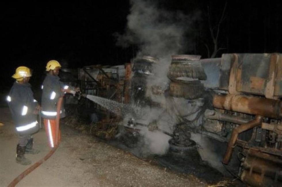 Más de 30 muertos tras accidente y explosión de camión cisterna: Kenia 