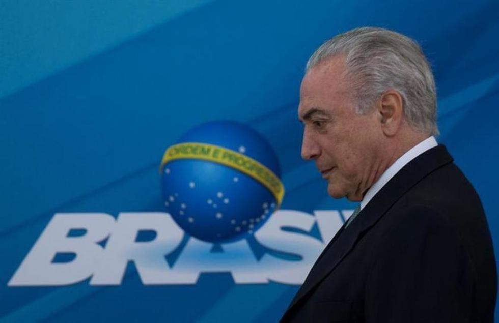 Temer pide a la Fiscalía acelerar  investigación por corrupción 