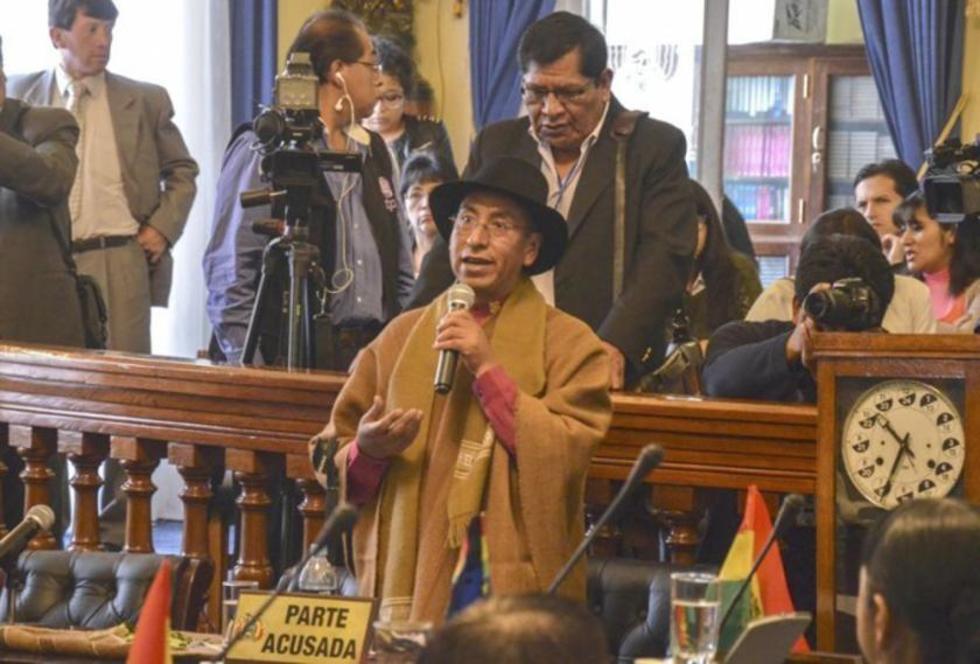 Aplazan nuevamente juicio de responsabilidades contra Cusi