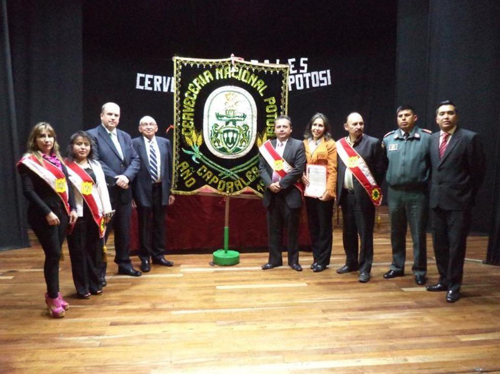 El caporal de CNP es condecorado