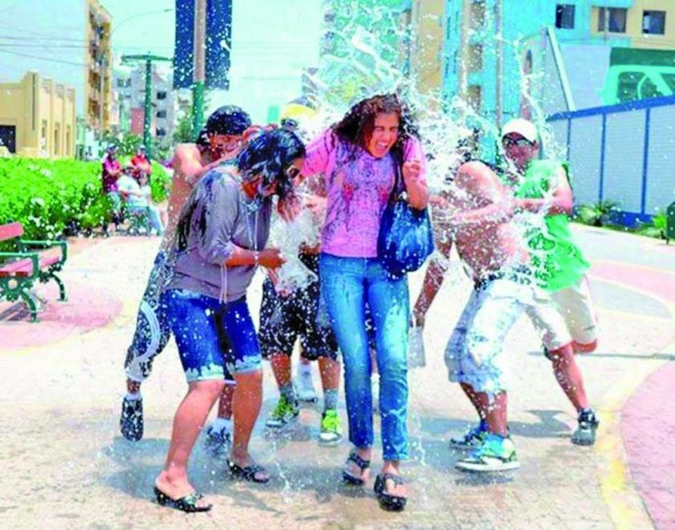 Prohibirán el juego con agua en carnaval desde el próximo año