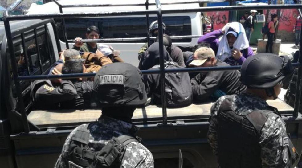 Enfrentamiento en la UMSS deja heridos y 13 detenidos
