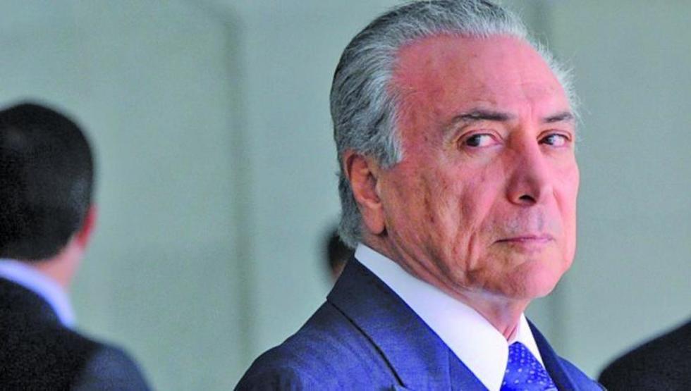 Temer defiende su política para salir de la crisis en Brasil