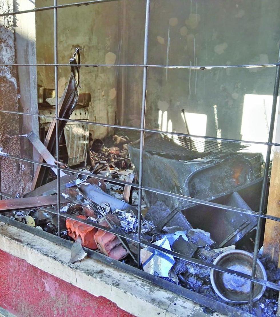 Un incendio moviliza a policías  y no reportan daños personales