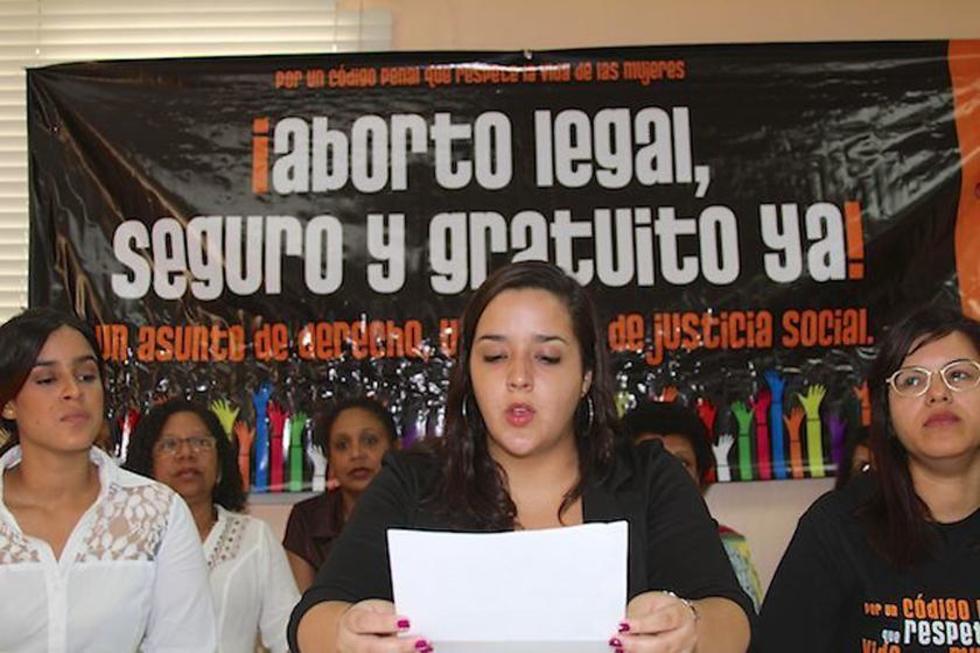 Veto presidencial abre debate sobre el aborto en República Dominicana