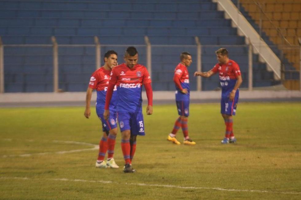 Universitario recibe esta noche a Guabirá 