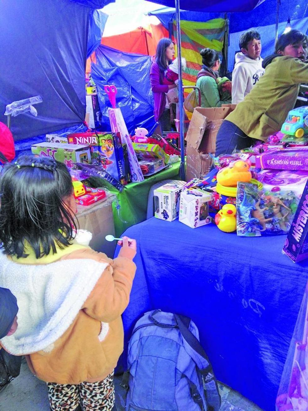 Crece el comercio ante la proximidad de la Navidad