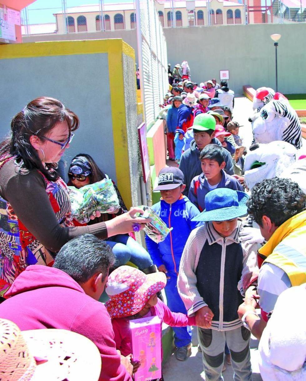 El Gobierno Municipal da juguetes a 10.000 niños