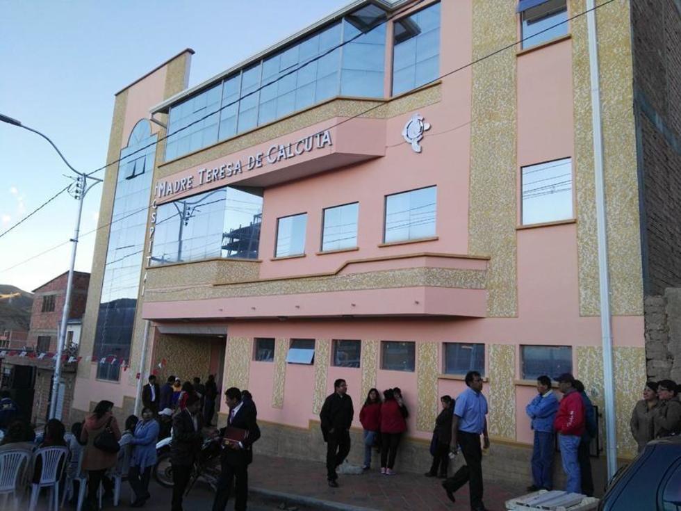 Hospital Madre Teresa de Calcuta cuenta con un cirujano plástico
