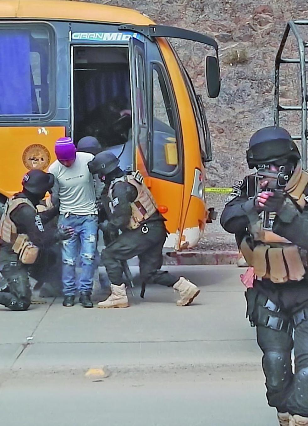 Grupo Delta simula toma de rehenes por terroristas