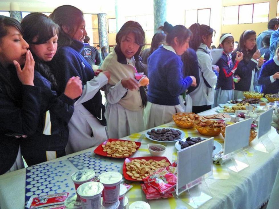 Revisan propuestas del desayuno escolar