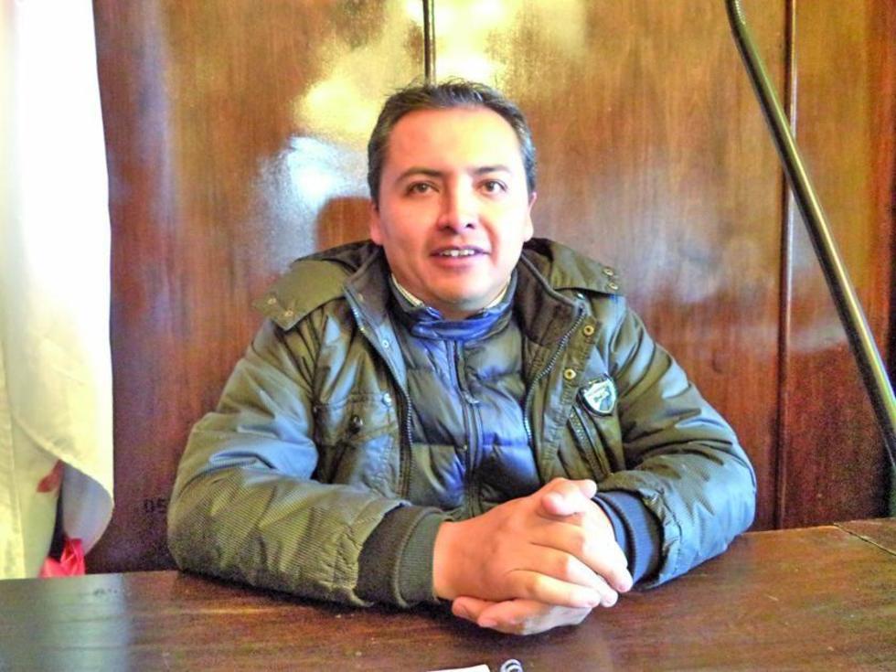 Concejal Murillo desmiente estado de ebriedad en sesión
