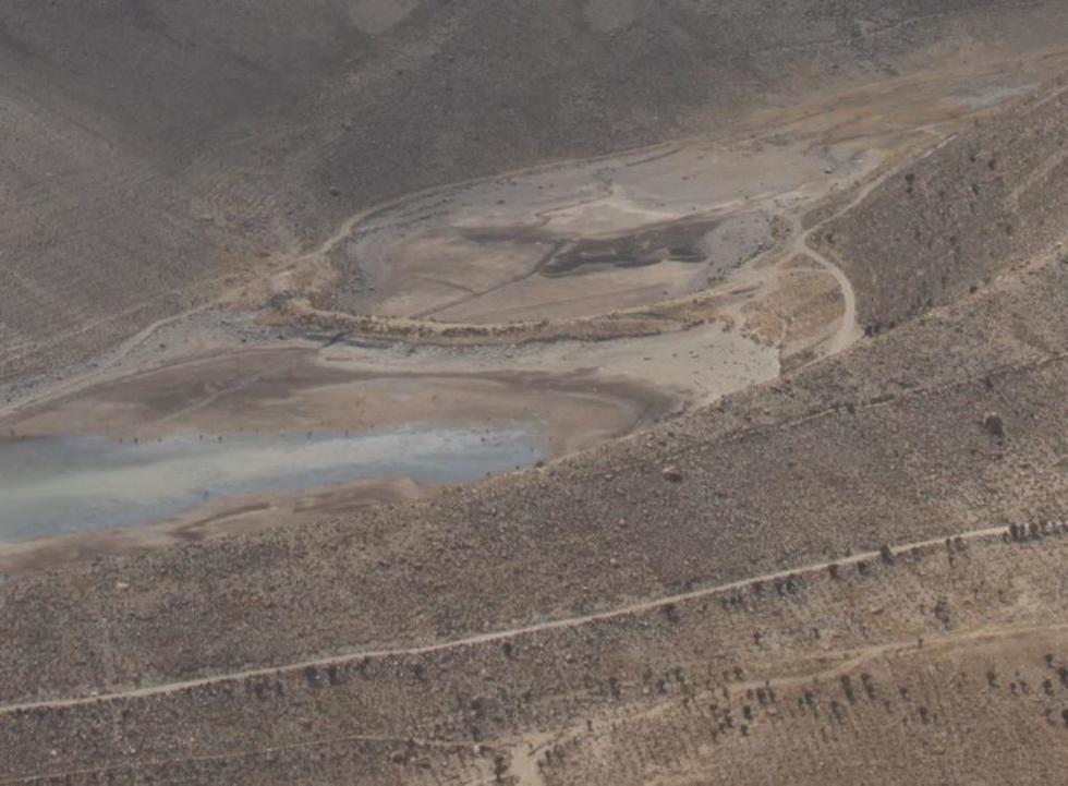 El agua comienza a llegar a las lagunas