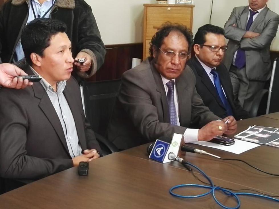 Gobernación abre posibilidad  de procesar a dos vocales