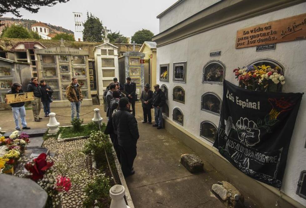 Fiscalía exhumará restos para verificar si son de Luis Espinal 