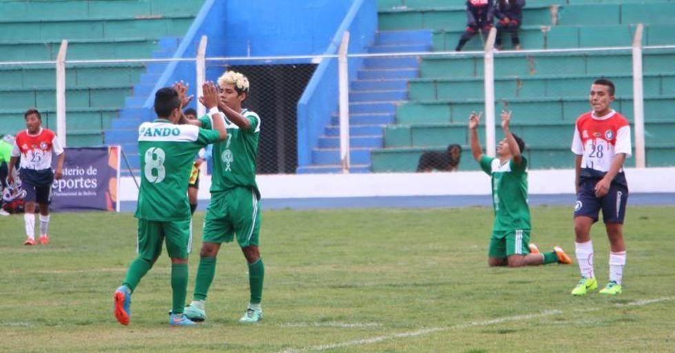 El equipo de varones no hace pie en el torneo 