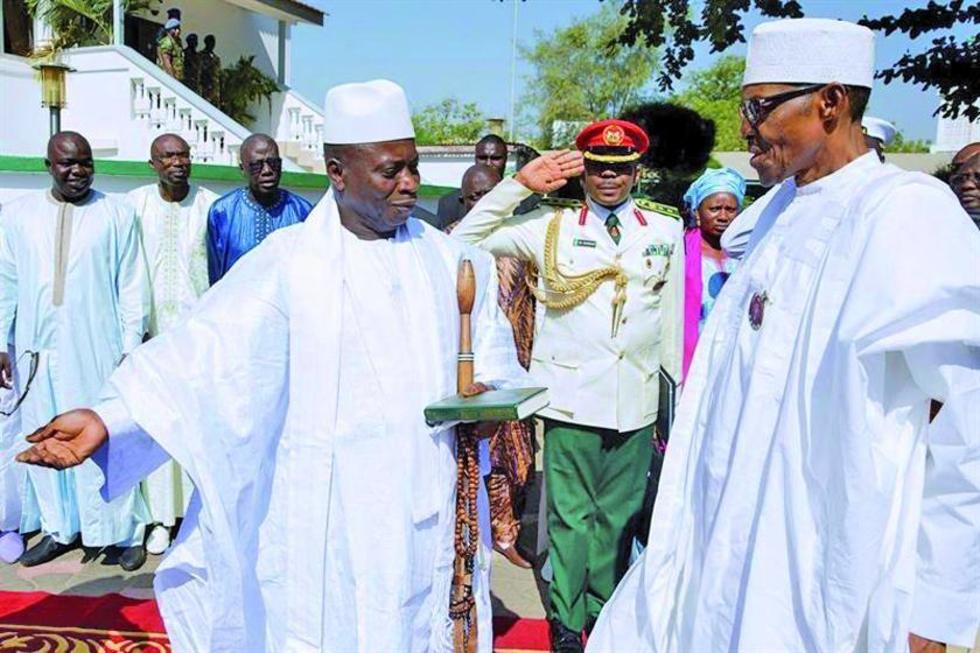 Presidente de Gambia se resiste a dejar el poder a los opositores