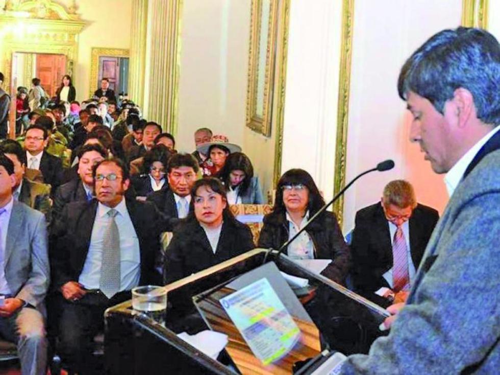 Gobernador Cejas presenta  su rendición final de cuentas