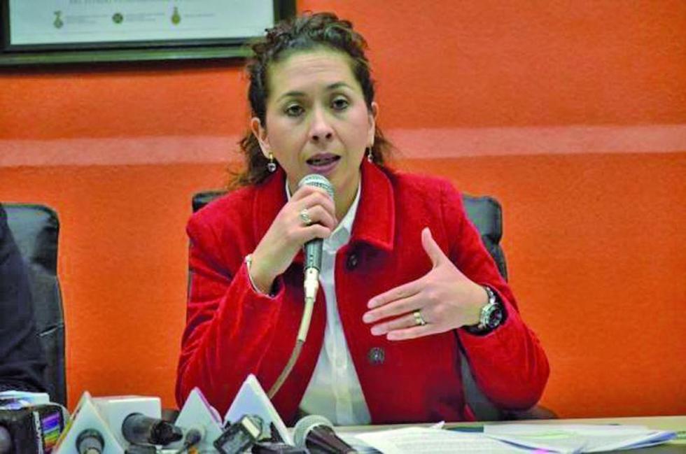 Moreira afirma que se declarará en la Fiscalía por la crisis del agua 