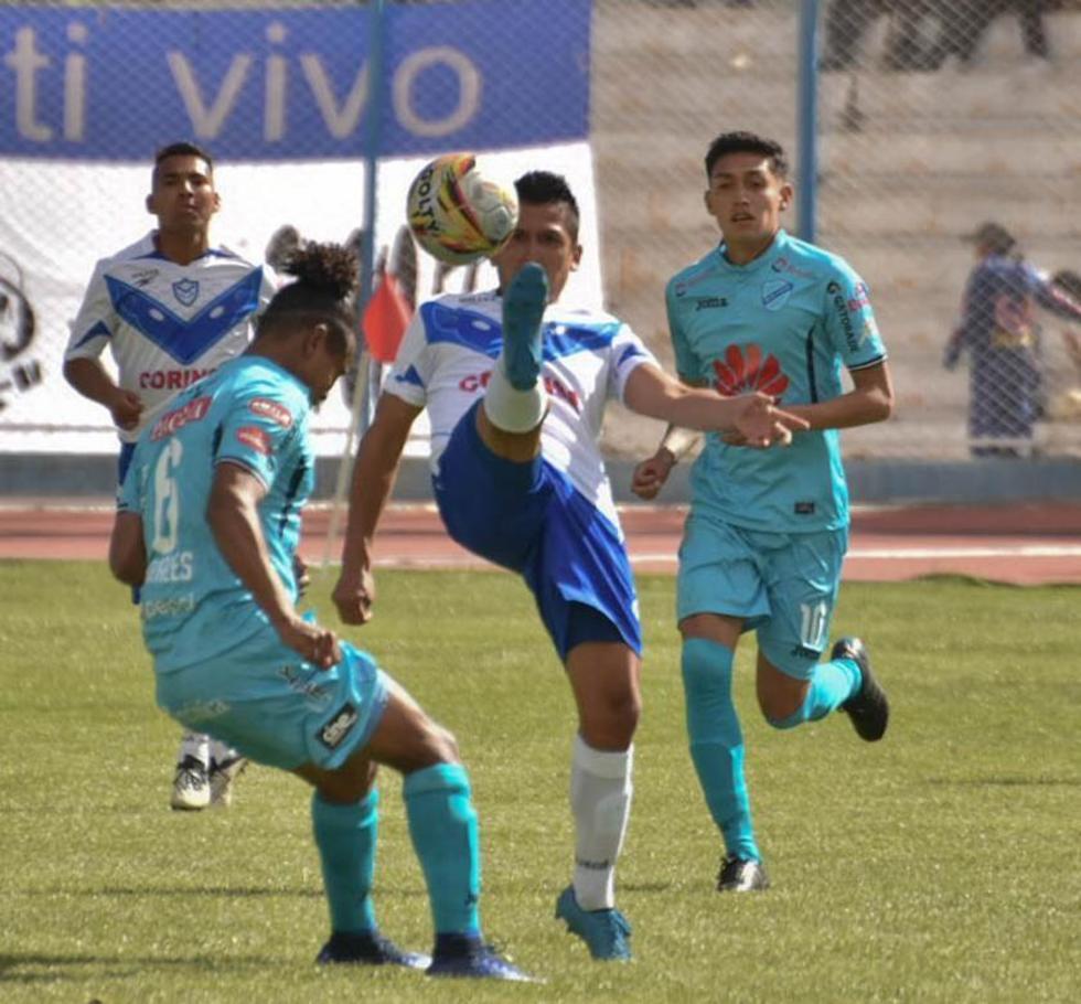 Bolívar golea 4-1 a San José 