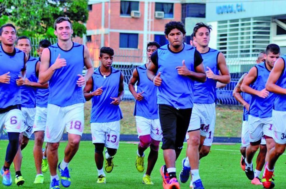 Carabobo espera un "bonito" partido contra Junior en la segunda fase