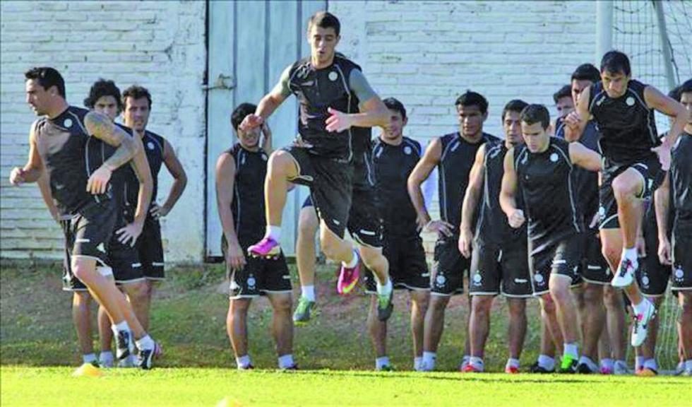 El experimentado Olimpia visita a Independiente