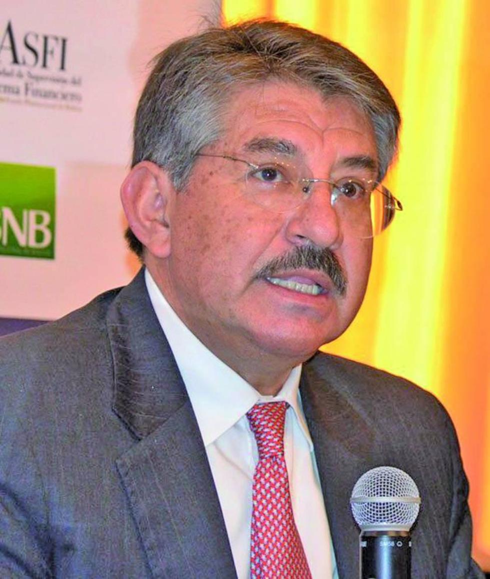 Banca teme dificultades si suben los impuestos