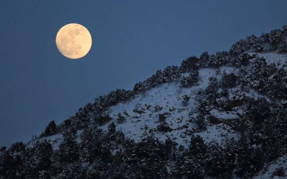 La sombra de la Tierra hoy es proyectada en la Luna