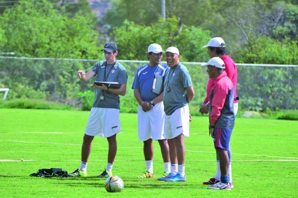 Álvarez, Cardozo y Zenteno son dudas en Wilstermann 