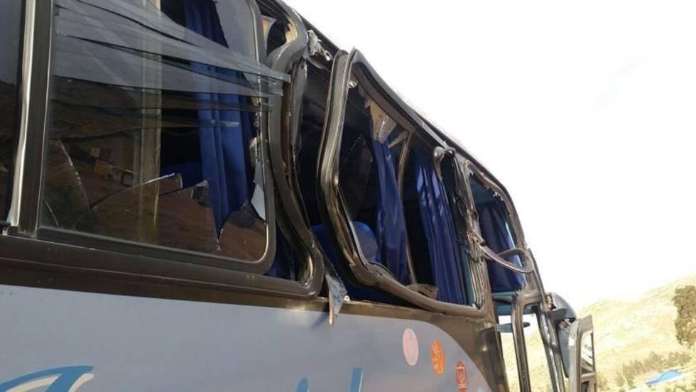 Reportan una colisión entre dos vehículos en carretera