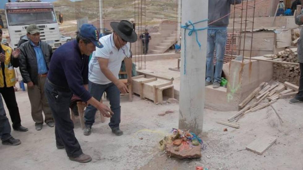 Altipampa ya tiene energía eléctrica