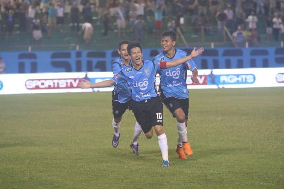 Blooming vence en el minuto final