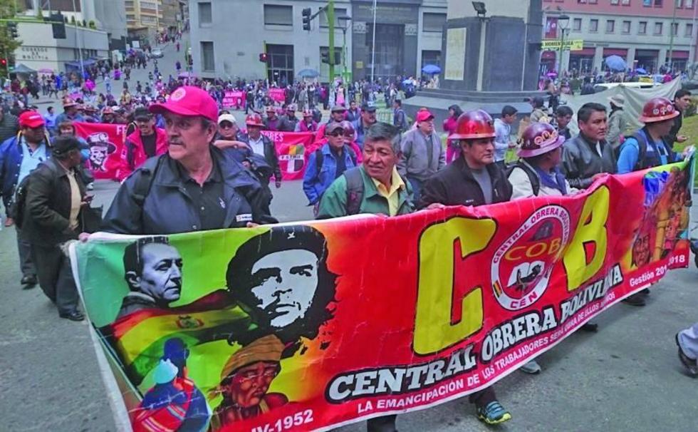 Central Obrera Boliviana cumple segundo día de paro movilizado