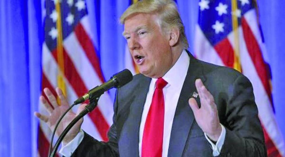 Trump trata de vincular a los demócratas con Rusia 
