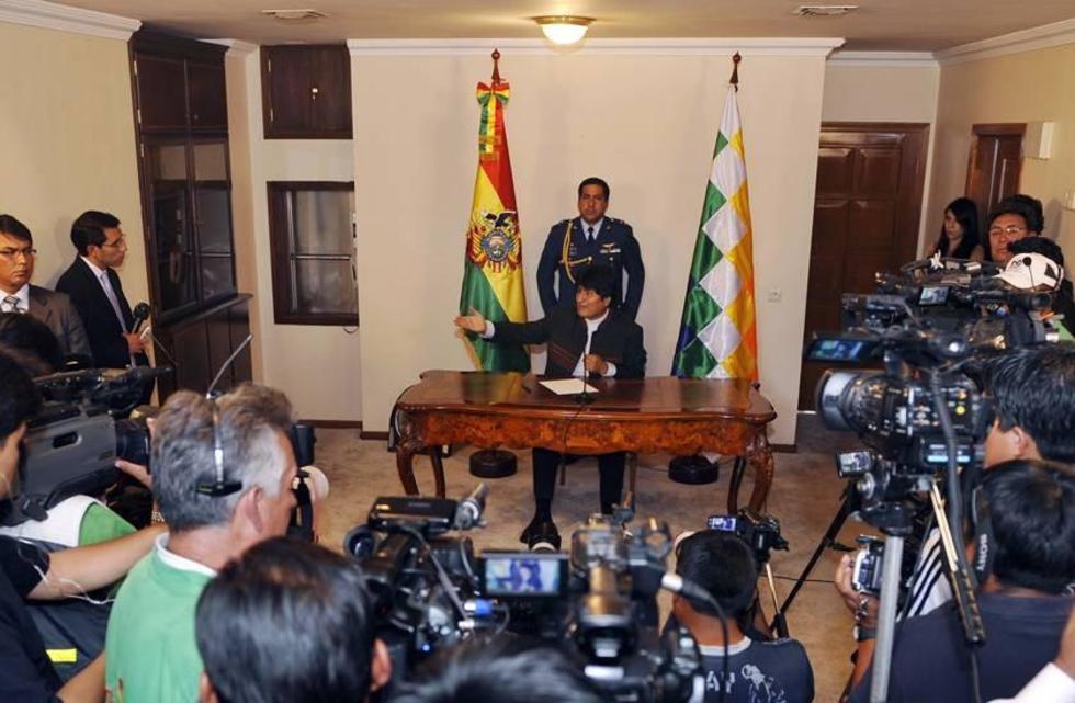 EE.UU. observa arremetida del Gobierno de Evo contra medios