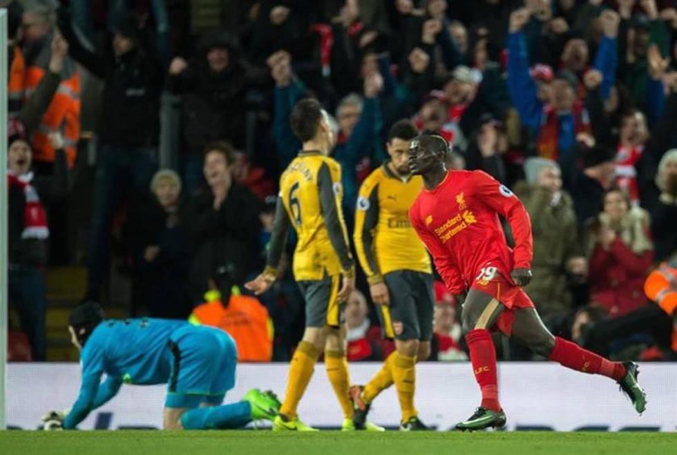 Liverpool vence 3-1 a Arsenal