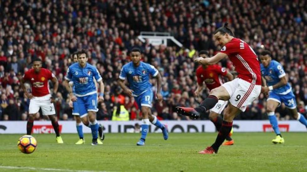 United deja escapar la victoria en el “Old Trafford”