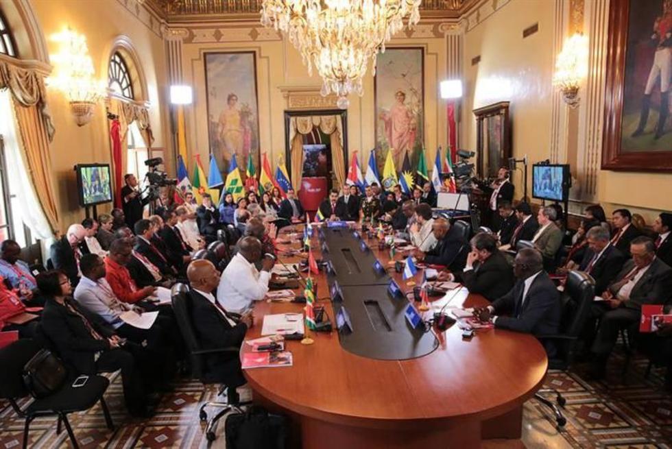 Recuerdan la muerte de Chávez con presencia de presidentes