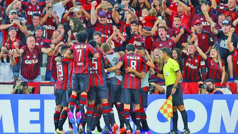 Paranaense recibe a Universidad Católica 