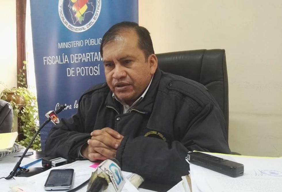 Investigan a adolescente que mantenía sexo con engaños