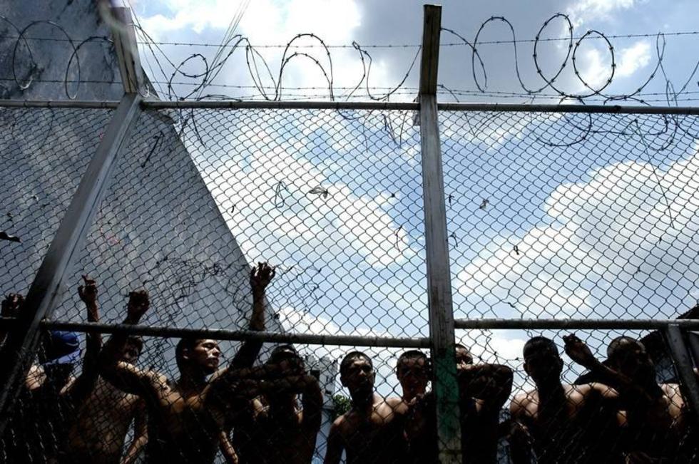 Más de 170 presos murieron en cárceles venezolanas en 2016