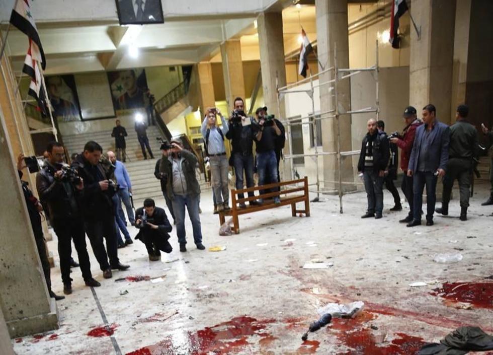 Ataques y explosiones matan a más de 50 personas en Siria
