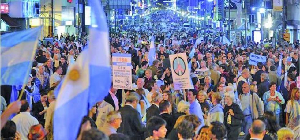 Trabajadores en Argentina convocan a un paro laboral