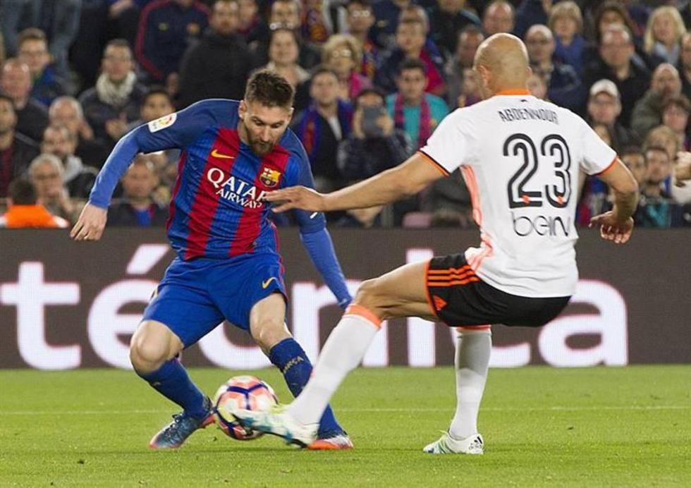 Barcelona vence 4-2 a Valencia