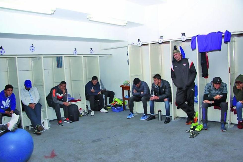 Jugadores se hacen cargo de Real  hasta la llegada del nuevo DT