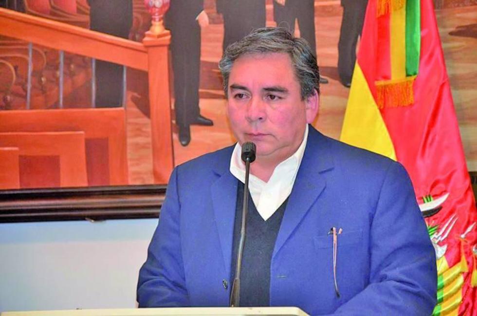 Contralor afirma que YPFB no le hizo llegar informe de los taladros
