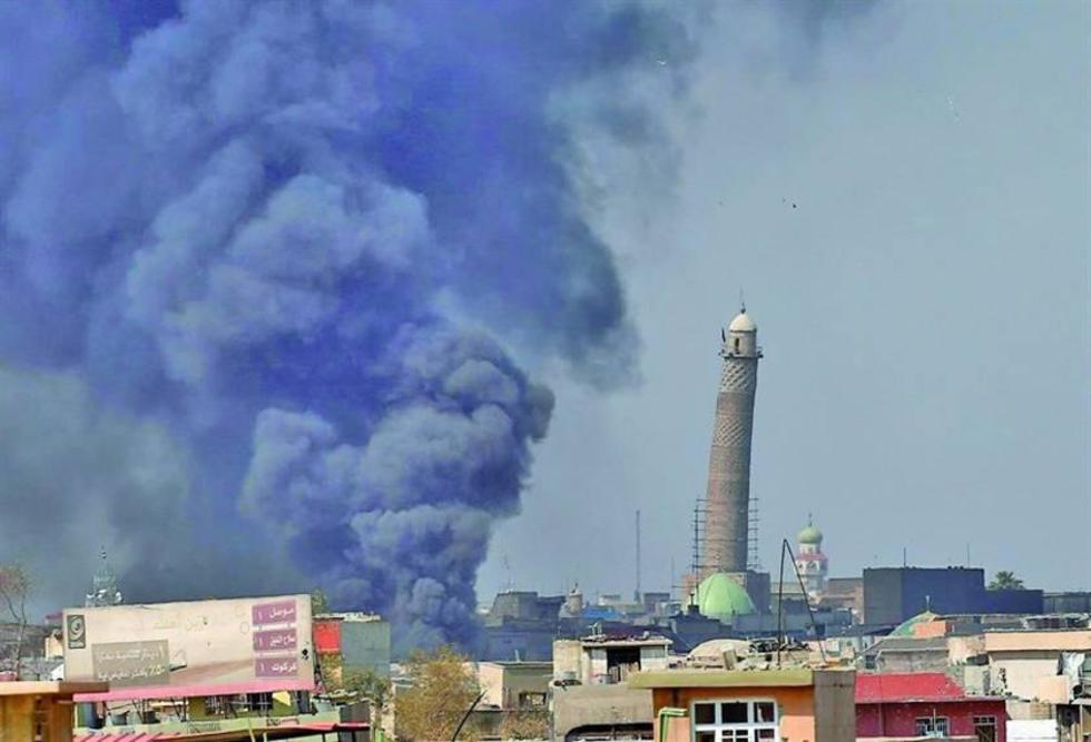 Civiles siguen huyendo en masa de Mosul mientras avanza la ofensiva militar
