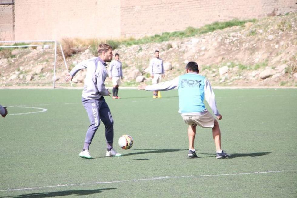 Leeb tiene plantel completo para enfrentar el partido de hoy