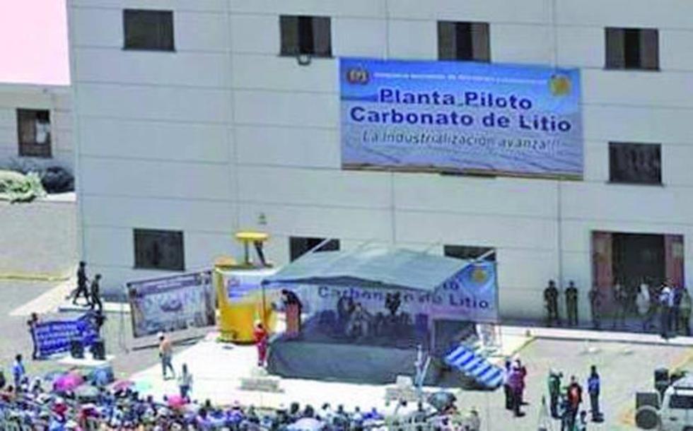 Transporte trae productos en beneficio de los chilenos